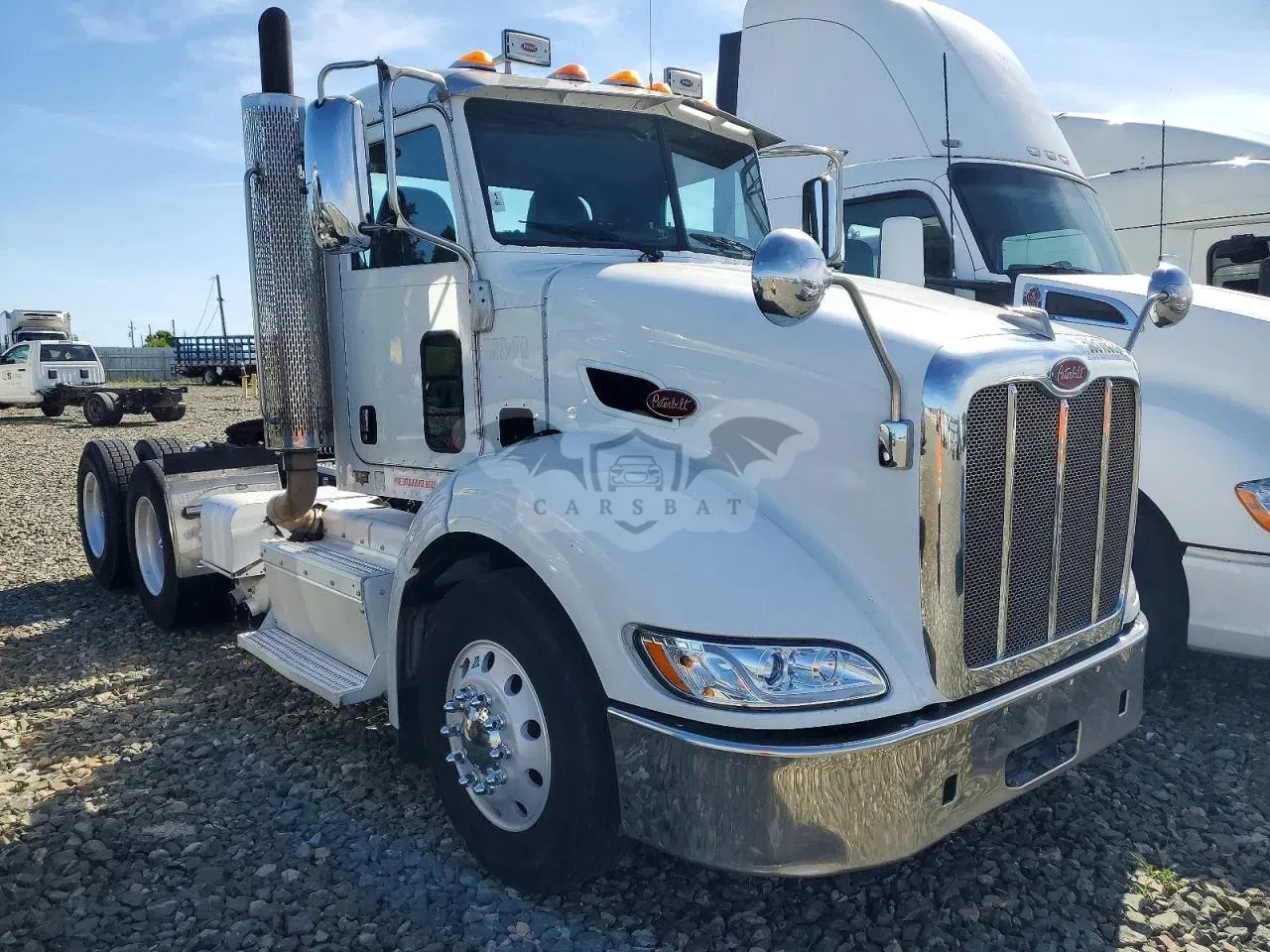 Peterbilt 384 12.9L 6 2013