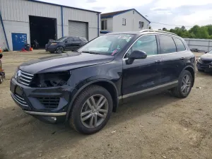 Volkswagen Touareg 3.6L 6 2016