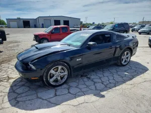 Ford Mustang 5.0L 8 2011