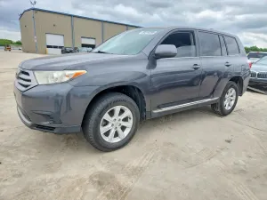 Toyota Highlander 3.5L 6 2013