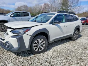 Subaru Outback 2.5L 4 2023