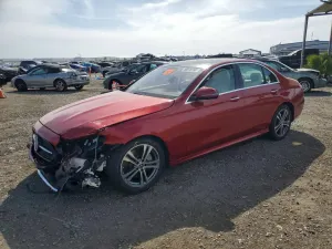 Mercedes-Benz E 2.0L 4 2021