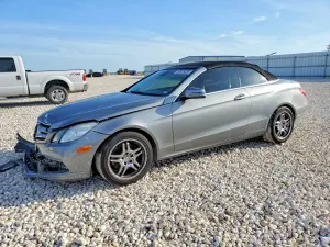 Mercedes-Benz E 3.5L 6 2011