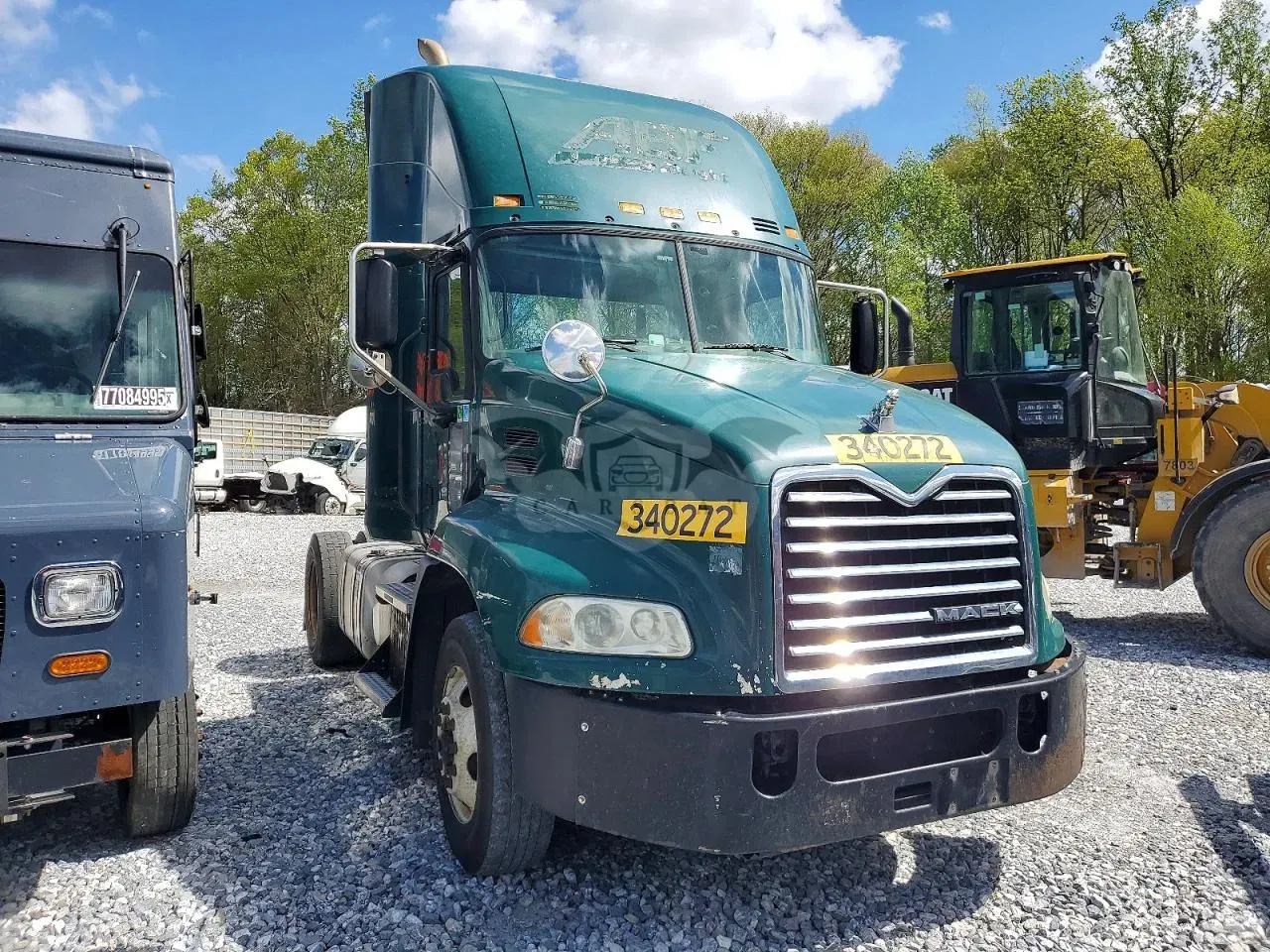 Mack CXU Series 10.8L 6 2015