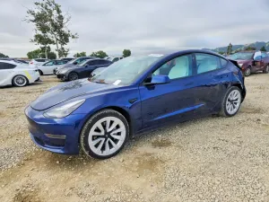 Tesla Model 3 2022