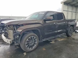 Toyota Tundra 3.4L 6 2023
