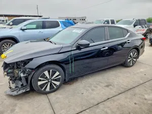 Nissan Altima 2.5L 4 2022