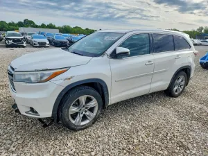 Toyota Highlander 3.5L 6 2014