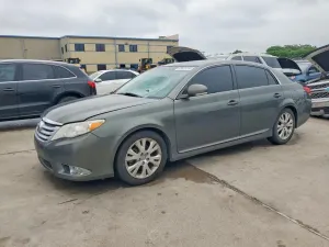 Toyota Avalon 3.5L 6 2011