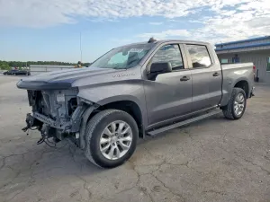 Chevrolet Silverado 1500 4.3L 6 2020