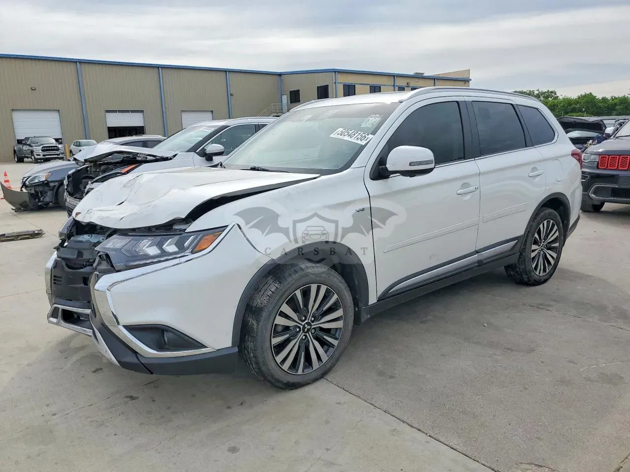Mitsubishi Outlander 3.0L 6 2020