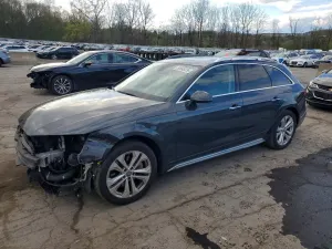 Audi A4 2.0L 4 2020