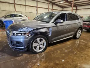 Audi Q5 2.0L 4 2018