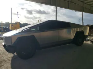 Tesla Cybertruck 2024