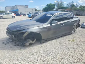 Infiniti Q50 3.7L 6 2014