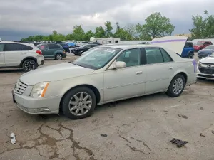 Cadillac DTS 4.6L 8 2010