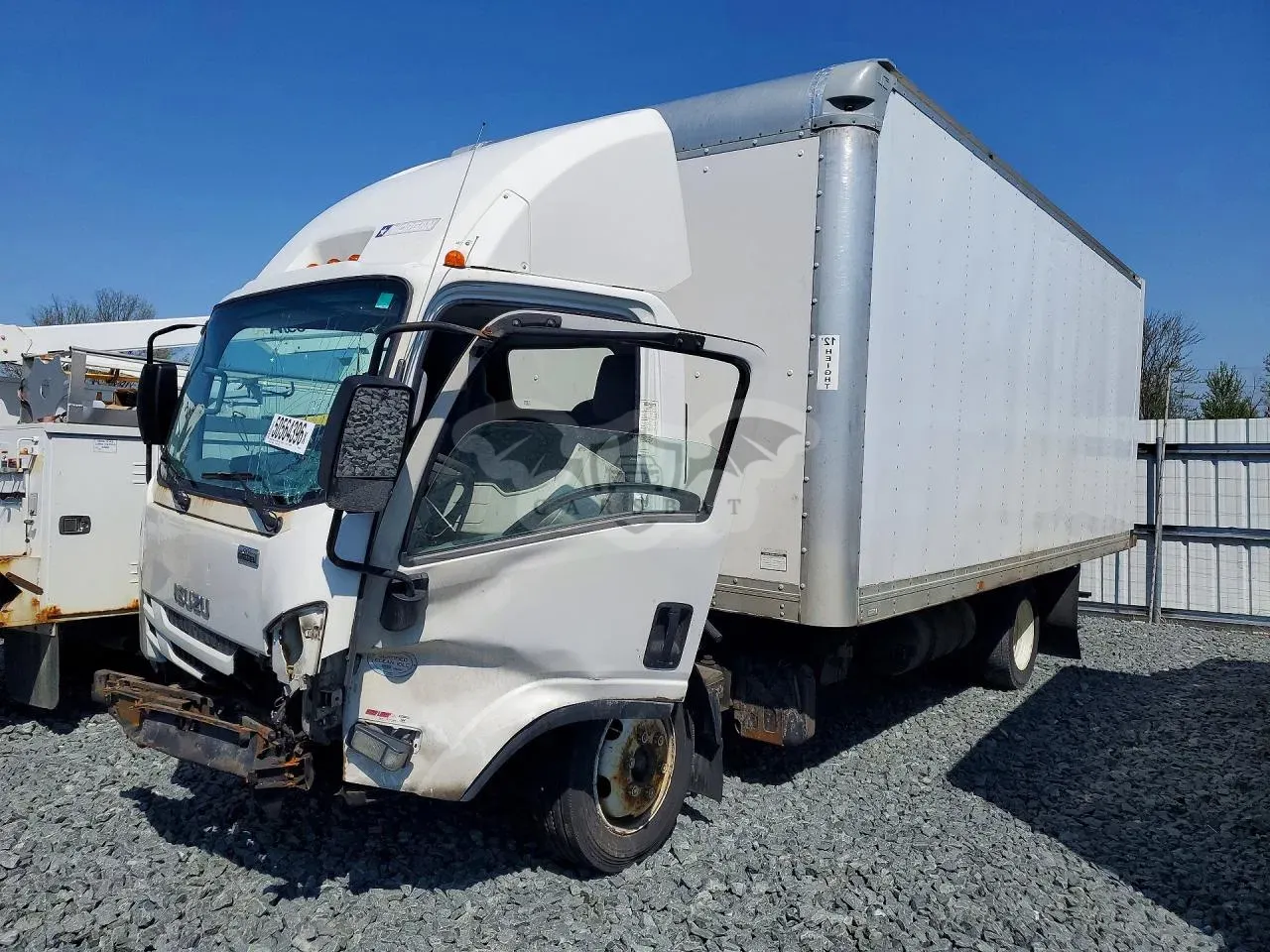 Isuzu NQR 5.2L 4 2017