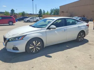 Nissan Altima 2.5L 4 2020
