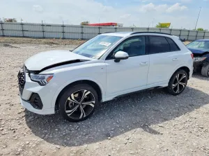 Audi Q3 2.0L 4 2023