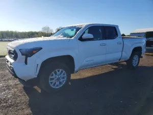 Toyota Tacoma 2.4L 4 2025