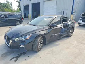 Nissan Altima 2.5L 4 2022