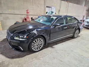 Lexus LS 4.6L 8 2015