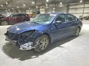 Nissan Altima 2.5L 4 2012