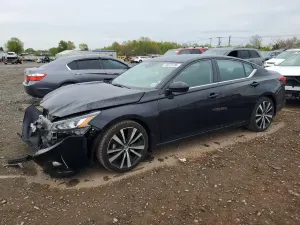 Nissan Altima 2.5L 4 2022