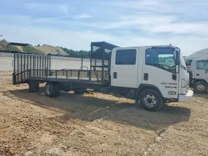 Isuzu NPR 6.6L 8 2021