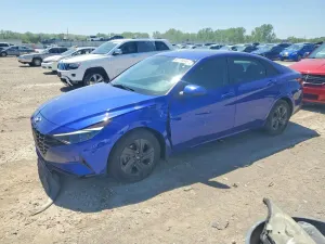 Hyundai Elantra 2.0L 4 2023