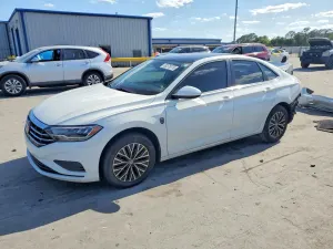 Volkswagen Jetta 1.4L 4 2020
