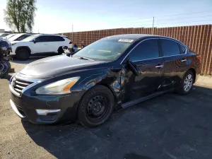Nissan Altima 2.5L 4 2015