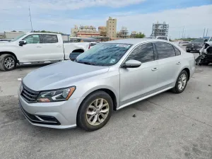 Volkswagen Passat 1.8L 4 2017