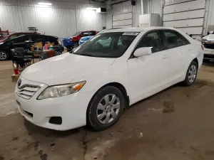 Toyota Camry 2.5L 4 2010