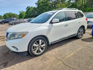 Nissan Pathfinder 3.5L 6 2015