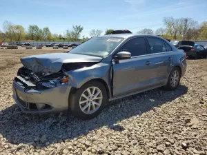 Volkswagen Jetta 1.8L 4 2014