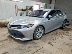 Toyota Camry 2.5L 4 2018