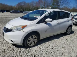 Nissan Versa 1.6L 4 2015
