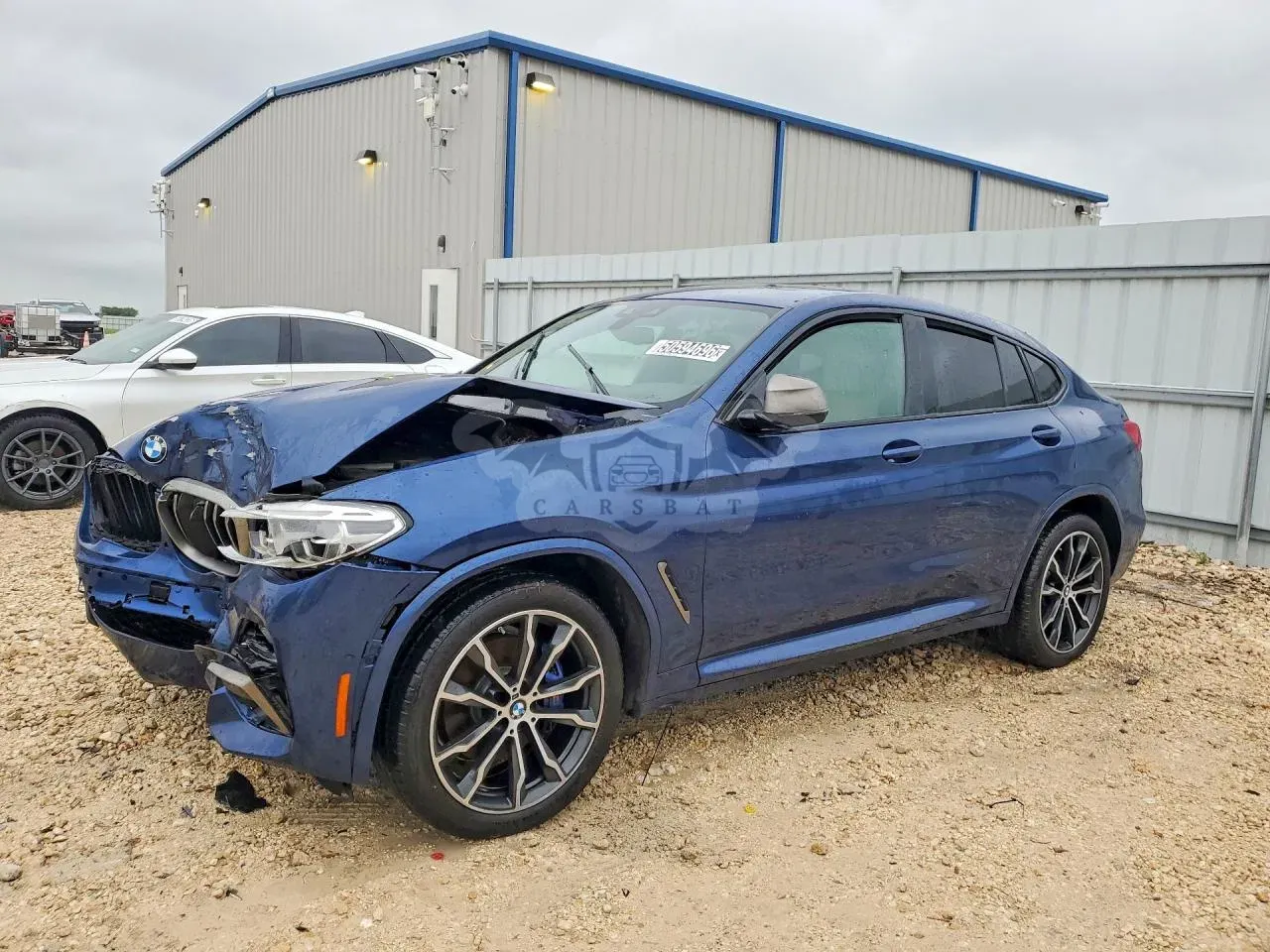 BMW X4 3.0L 6 2020