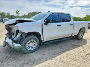 Chevrolet Silverado 1500 2.7L 4 2024