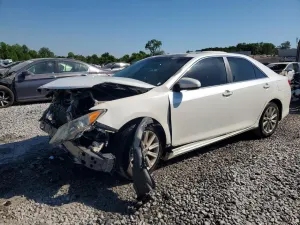 Toyota Camry 2.5L 4 2014