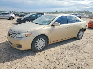 Toyota Camry 2.5L 4 2010