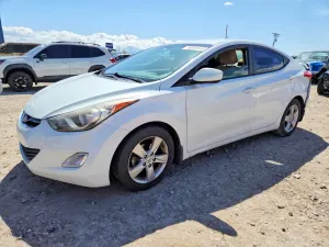 Hyundai Elantra 1.8L 4 2013