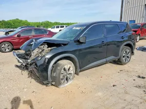 Nissan Rogue 2.5L 4 2021