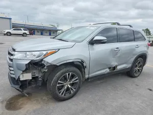 Toyota Highlander 2.7L 4 2019