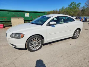 Volvo C70 2.5L 5 2009