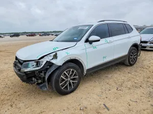 Volkswagen Tiguan 2.0L 4 2021