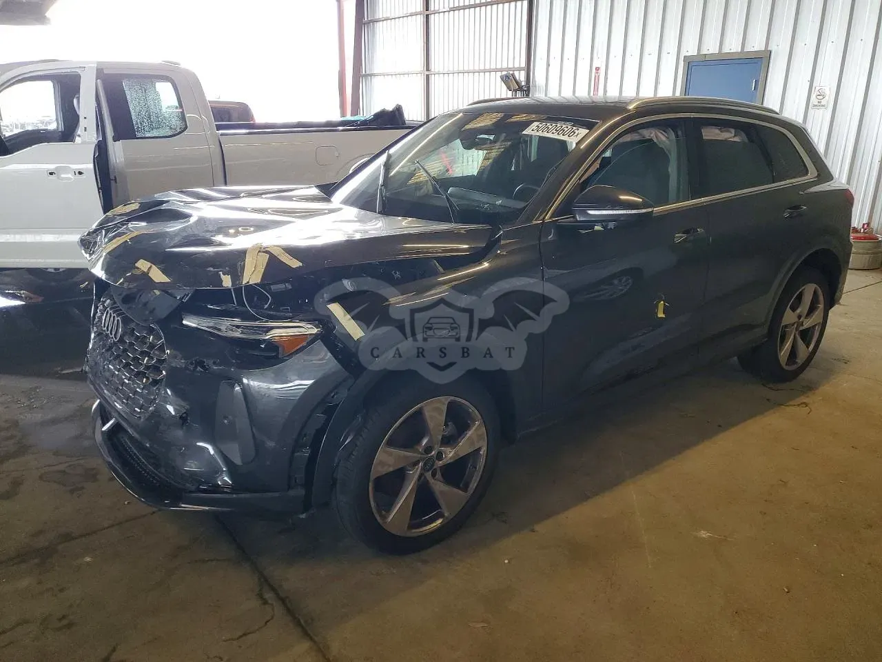 Audi Q5 2.0L 4 2025