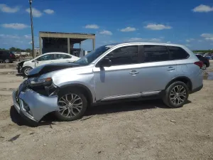 Mitsubishi Outlander 2.4L 4 2017