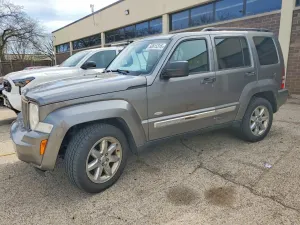 Jeep Liberty 3.7L 6 2012